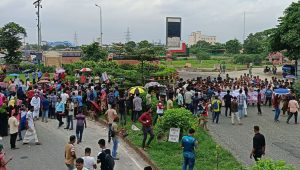 যমুনা সেতু অবরোধ